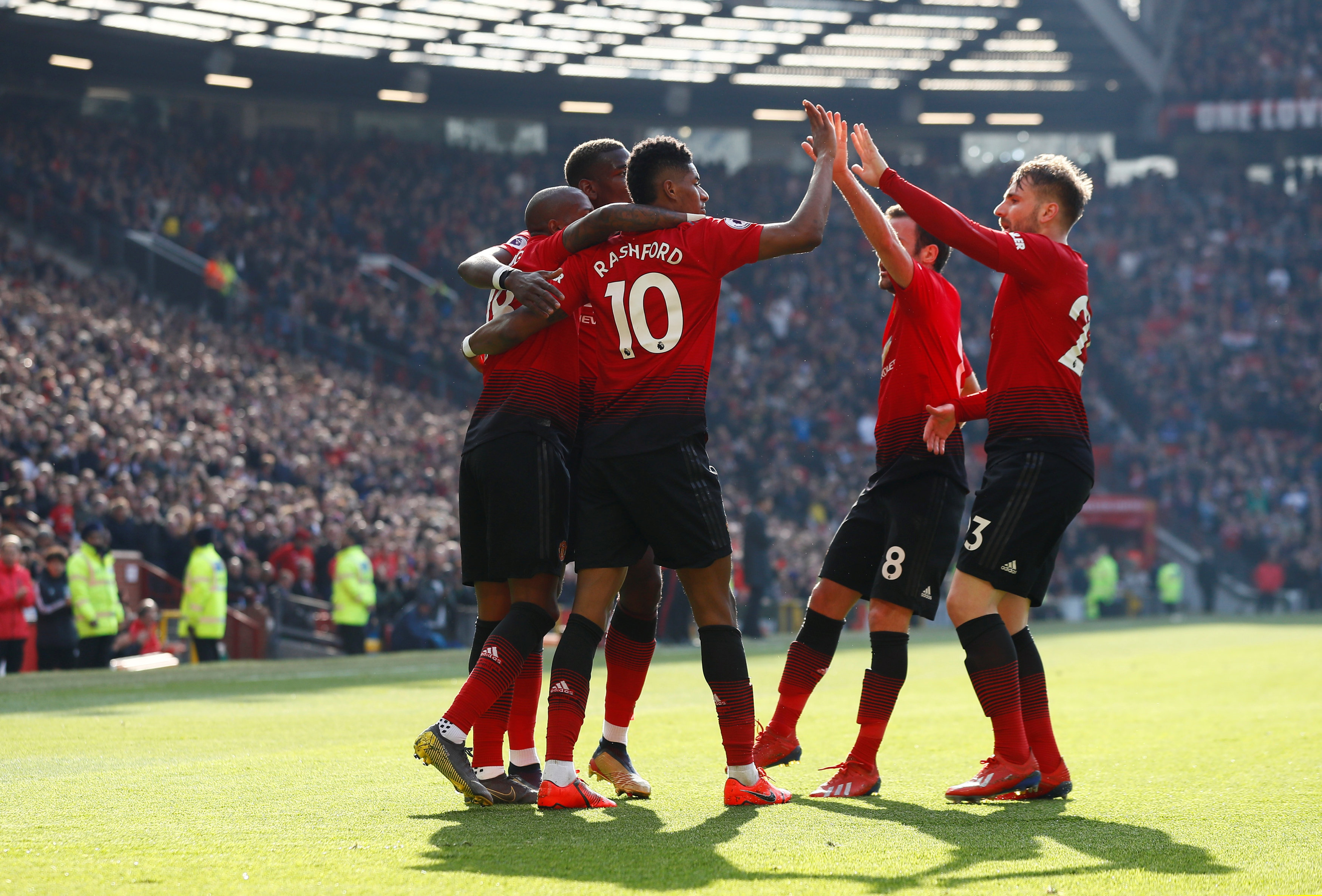 顶尖球队中 顶尖球队中